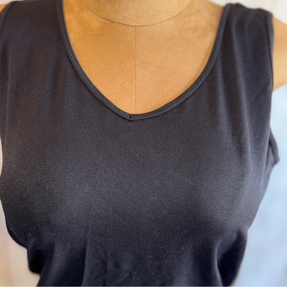 Chico's layering stretch Black Tank Top, Sz 2 or L 12, wear alone or with blazer - Picture 2 of 8